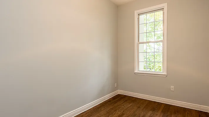 Rented by Nooklyn NYC LLC | media 13