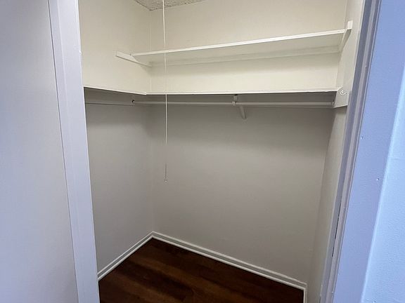 4th image of 14842 Friar St APT B
