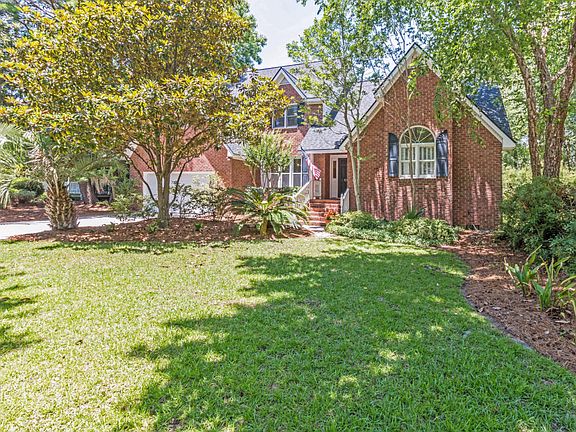 2nd image of 574 Hobcaw Bluff Dr