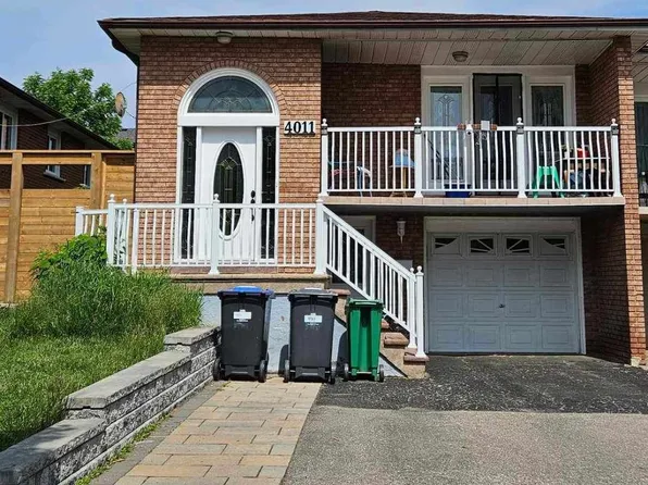 4011 Bishopstoke Ln, Mississauga, ON L4Z 1H9