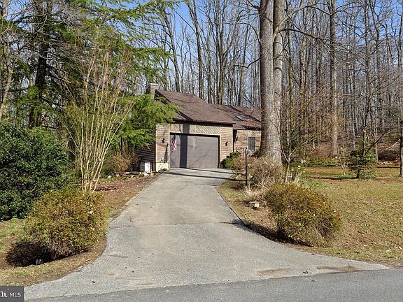 4th image of 1134 Valentine Creek Dr