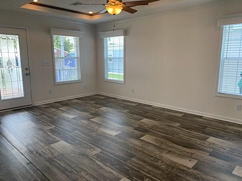 4th image of 4041 Roberts Way #T28s3v