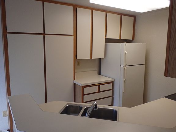 3rd image of 9709 Mesa Springs Way #205