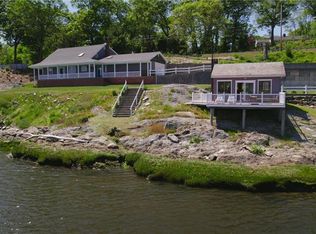 200 River Rd, Stratford, CT 06614