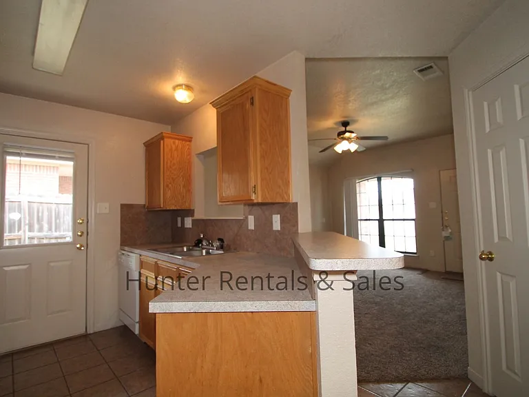 3507B Dustin Ct — Photo 10