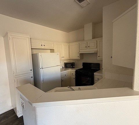 5th image of 7941 E Monte Carlo Ave