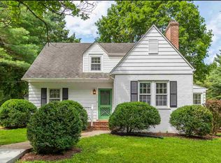 406 Mount View Dr, Staunton, VA 24401