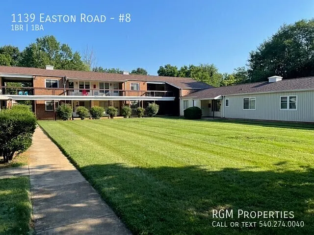 1139 Easton Rd #8