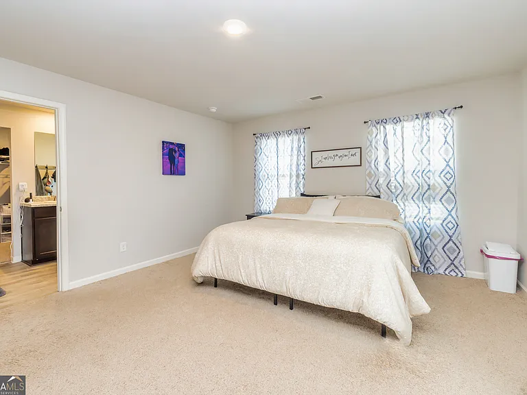 111 Tudor Way — Photo 29