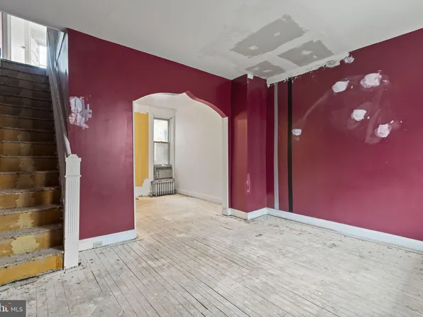 1551 S Newkirk St, Philadelphia, PA 19146