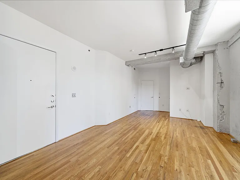 917 Main St #901 — Photo 6
