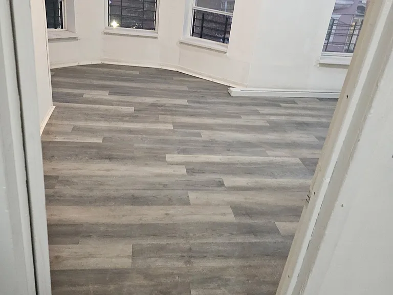 916 Bryant Ave — Photo 11