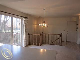 3rd image of 12474 Pinecrest Dr