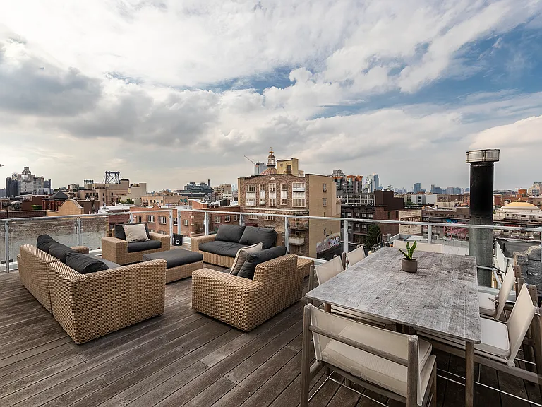 188 S 8th St #PENTHOUSE — Photo 22