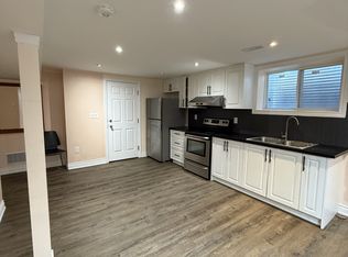 37 Jasper Cres #Basement, Brampton, ON L6S 1W8