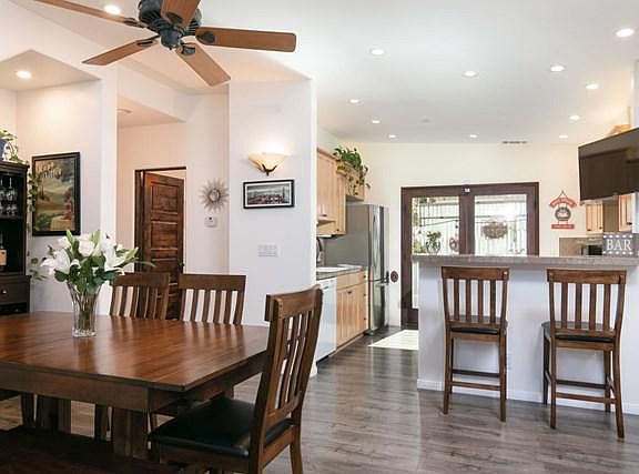 5th image of 2149 Monmouth Dr