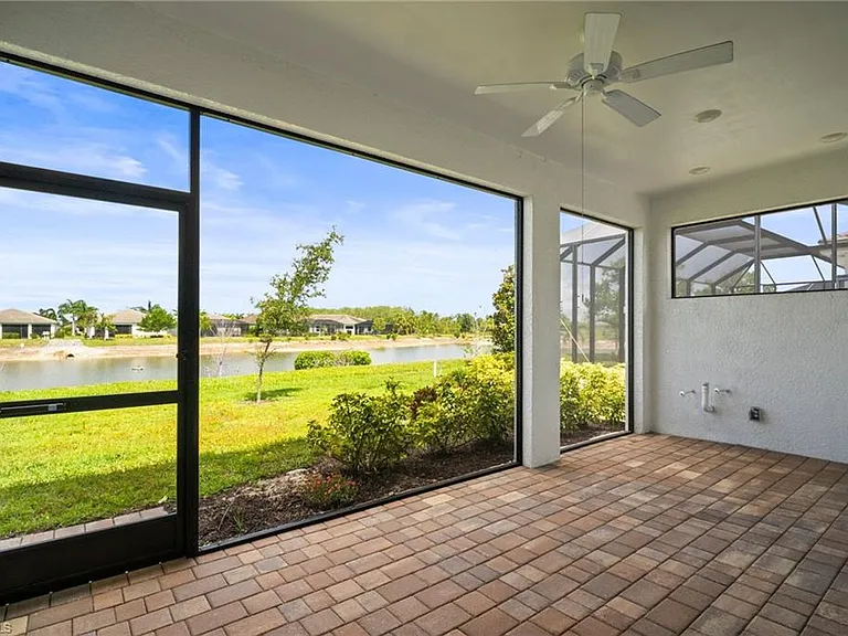 28041 Captiva Shell Loop — Photo 7