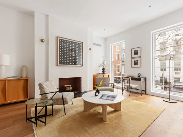 34 West 11th Street image 1 of 24