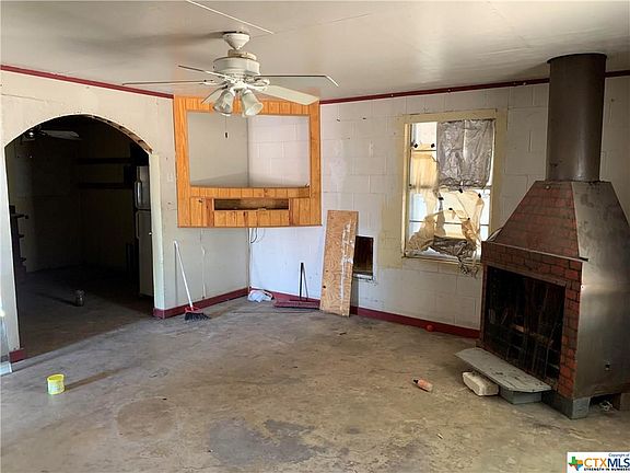 5th image of 140 Rusch Ln