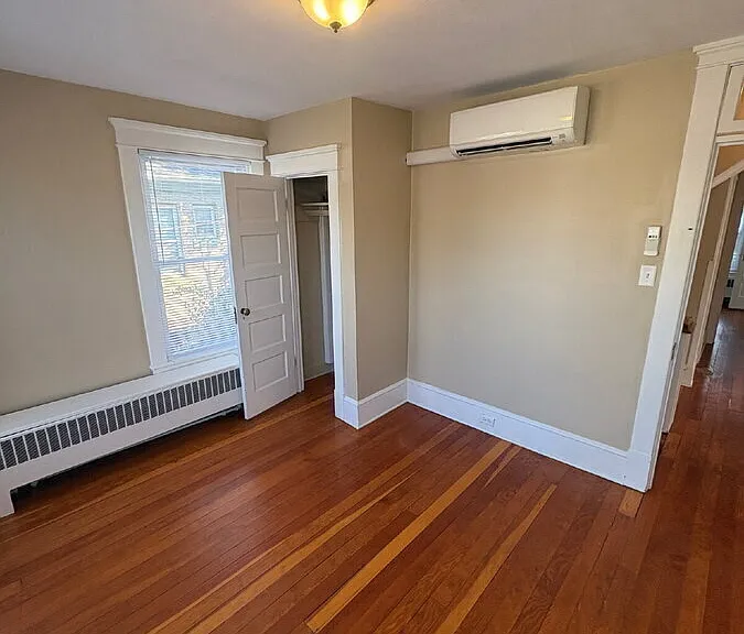 86 E Grattan St — Photo 27