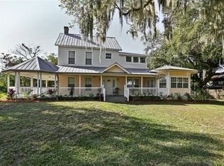 1016 N McMullen Booth Rd, Clearwater, FL 33759