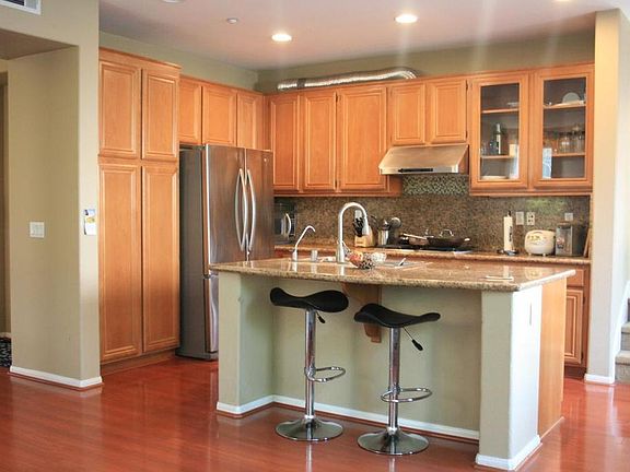 5th image of 6312 Peach Way