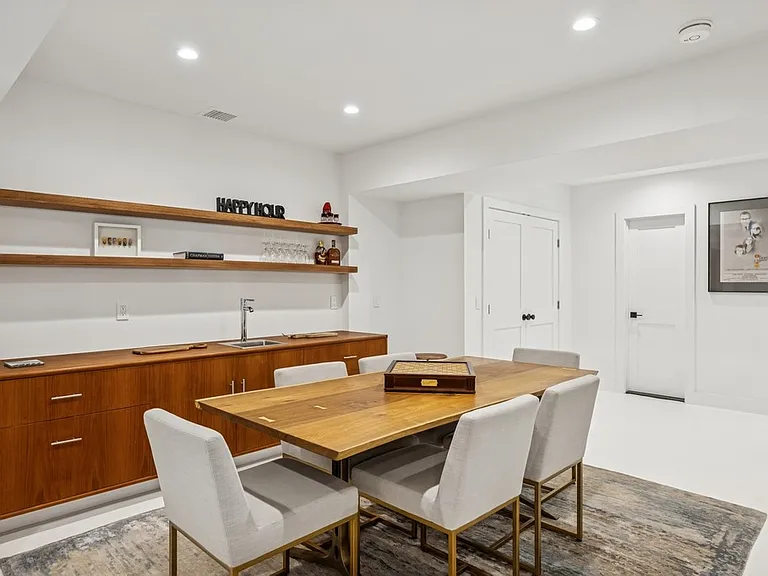 10 Seabright Ave — Photo 31
