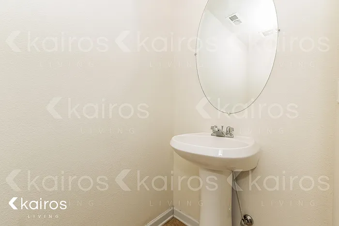 326 Kenneth Blvd NW — Photo 7