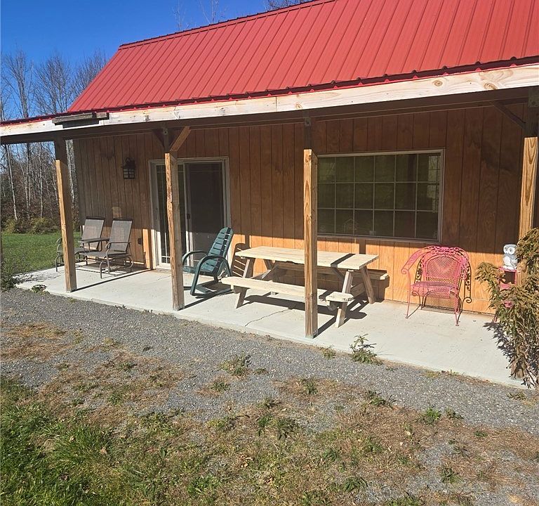 1st image of 878 Sherman Rd N #9