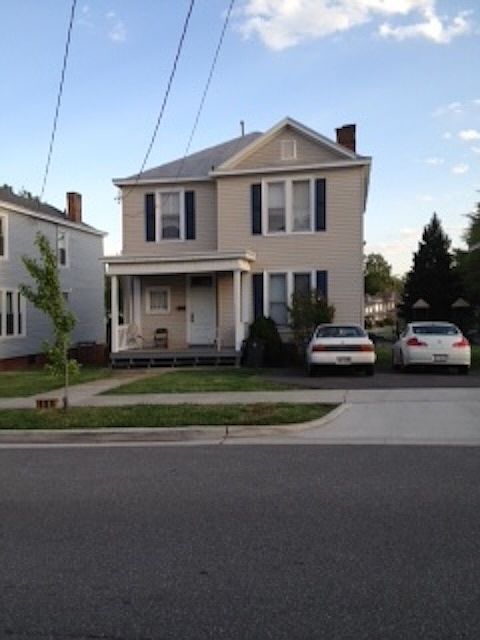 1st image of 107 Yeardley Ave