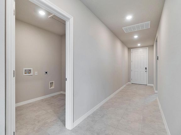 5th image of 120 Towns Cir