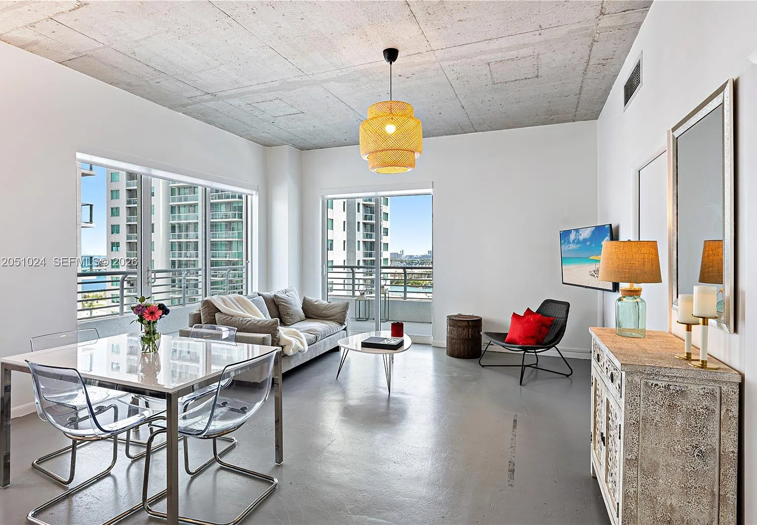 The Loft Downtown Ii Cond — Photo 3