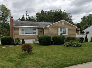 665 Secor Rd, Hartsdale, NY 10530
