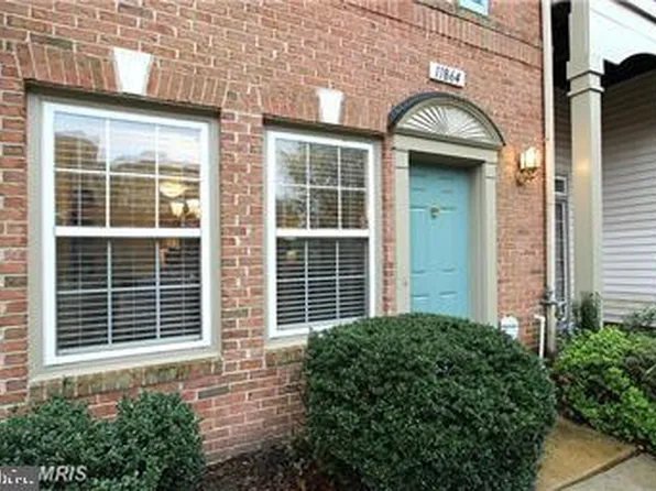 11864 Breton Ct #14A, Reston, VA 20191