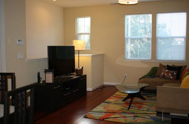 1st image of 2460 Autumnvale Ave