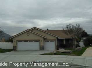 224 Coyote Dr, Colton, CA 92324