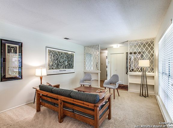 5th image of 3519 Stonehaven Dr
