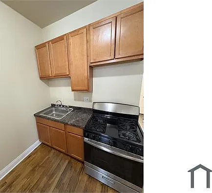 1631 S Homan Ave #3R — Photo 6