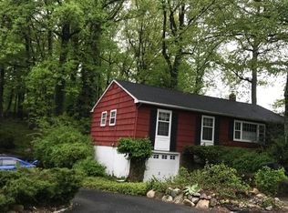 12 Lake Shore Dr, Rockaway, NJ