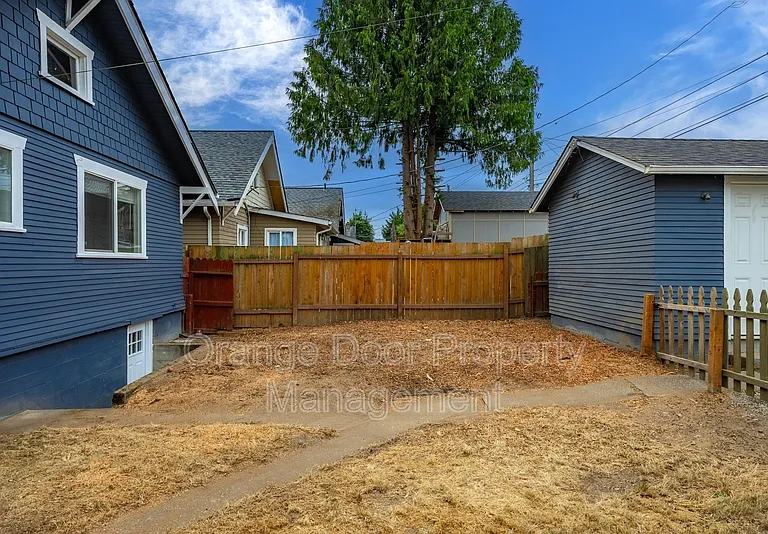 4024 S G St — Photo 31