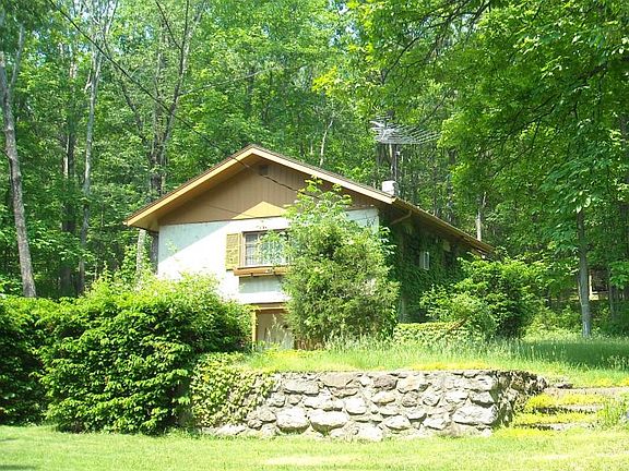 Charming Country Retreat