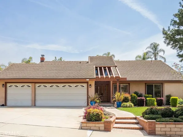 6580 Country Club Dr, La Verne, CA 91750