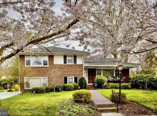 11 Saint Michaels Way, Baltimore, MD 21212