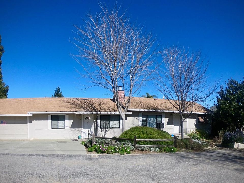 1st image of 618 1/2 Grace Way