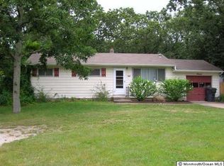 11 Rosalind Rd, Brick, NJ 08724