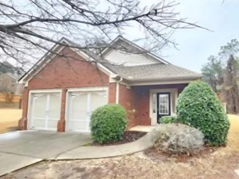 2095 Stancil Park Ln — Photo 1