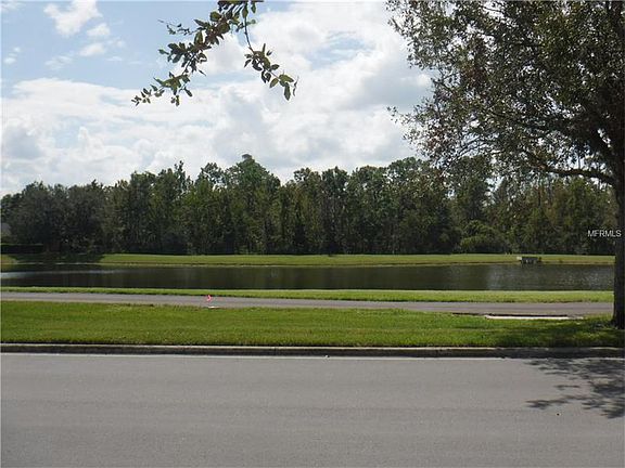 2nd image of 13107 Lake Live Oak Dr