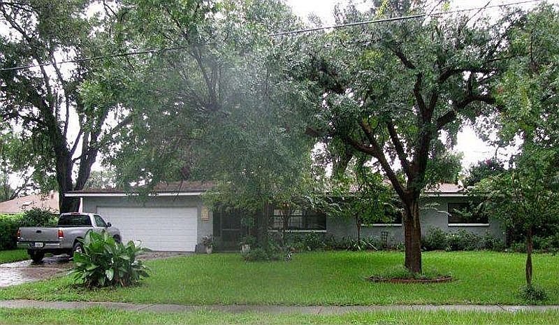 1st image of 1001 Eckles Dr
