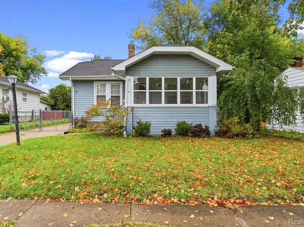 2530 Paducah St, Flint, MI 48504
