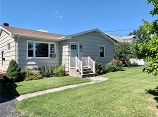 860 James St, Clayton, NY 13624